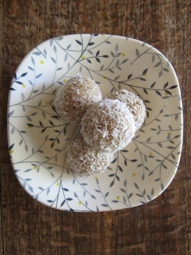 Coconut and Date Bliss Balls - Physio Direct NZ